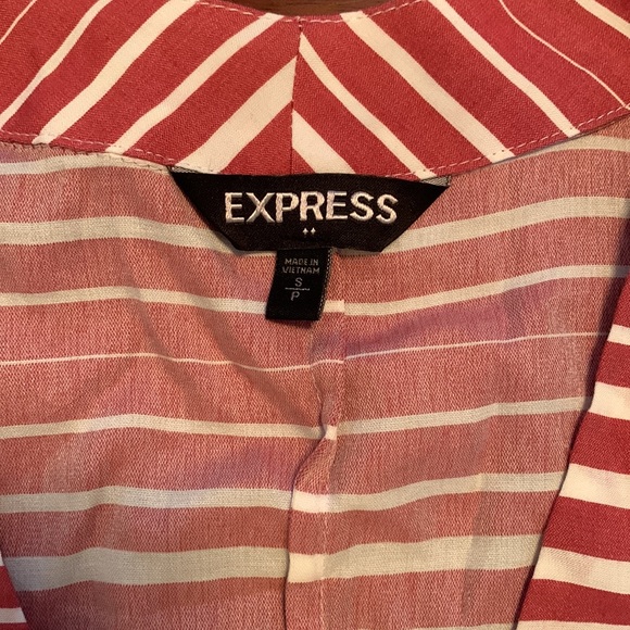Striped Express Top - Picture 2 of 4